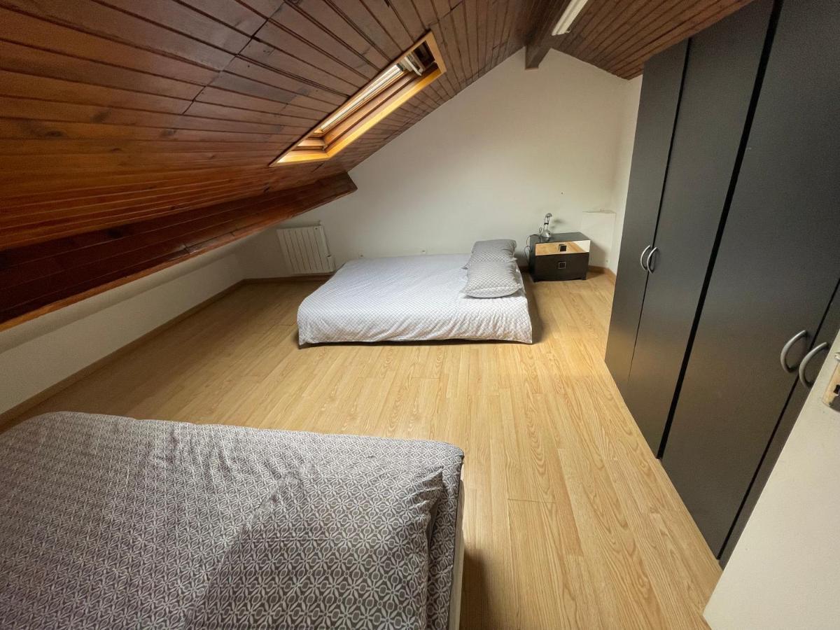 Agreable Appartement Dans Une Maison Saint-Denis  Luaran gambar
